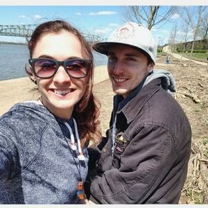 Meet your Posher, Larissa